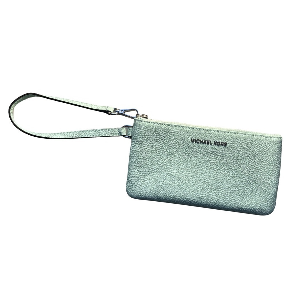 Michael Kors, LIKE NEW, medium, Aqua Wristlet,pebble leather​
